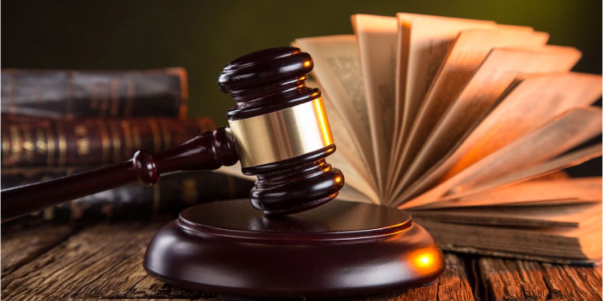 The Indispensable Role of Legal Clinics in Legal Education Legal Clinics